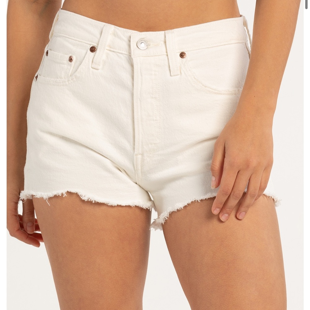 Women’s Levi’s 501 original jean shorts high waisted
